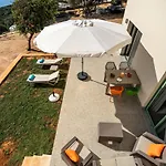 Joy Aqua شقة